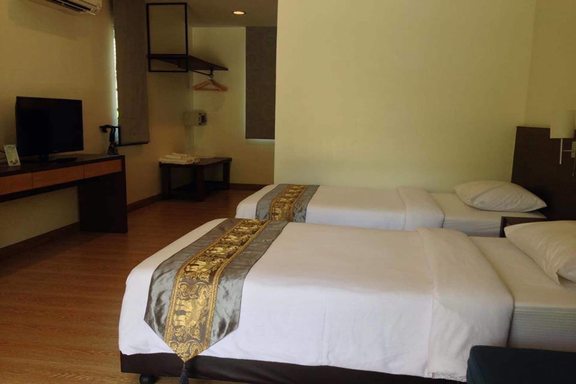 Baan Klang Aow Beach Resort Ban Krut  Εξωτερικό φωτογραφία
