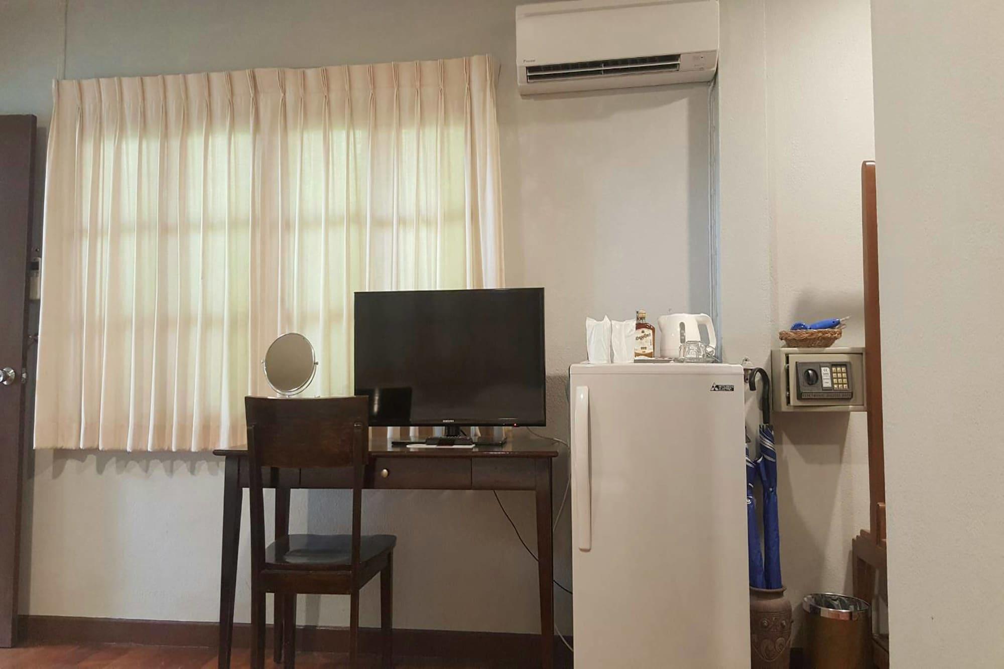 Baan Klang Aow Beach Resort Ban Krut  Εξωτερικό φωτογραφία