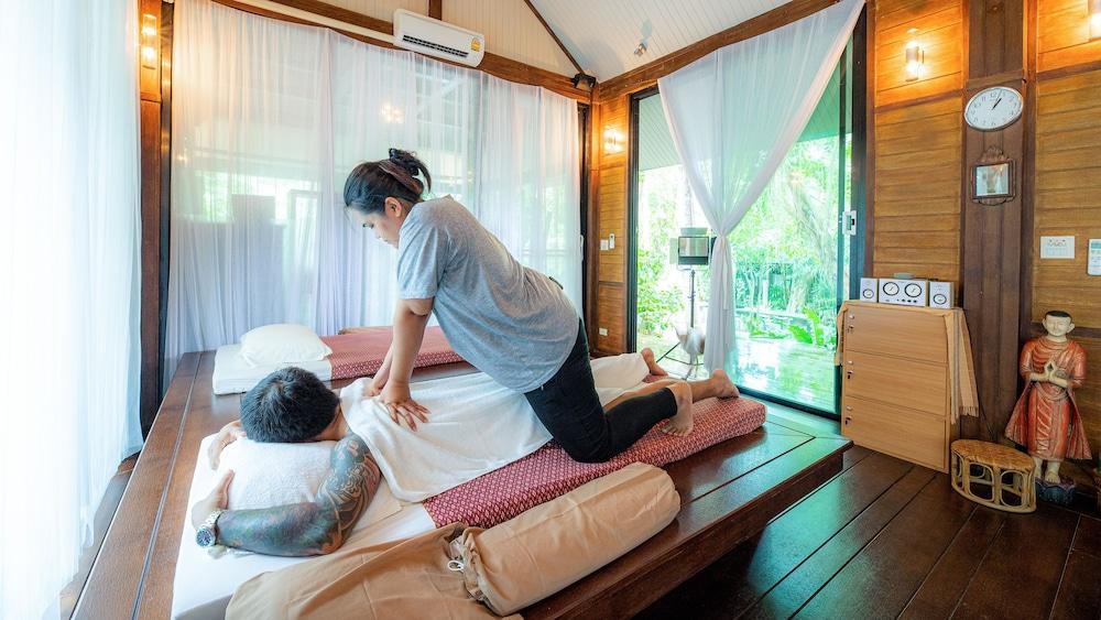 Baan Klang Aow Beach Resort Ban Krut  Εξωτερικό φωτογραφία