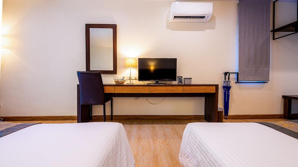 Baan Klang Aow Beach Resort Ban Krut  Εξωτερικό φωτογραφία