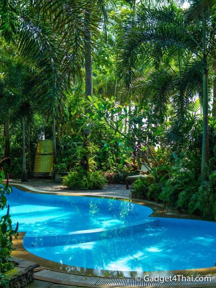 Baan Klang Aow Beach Resort Ban Krut  Εξωτερικό φωτογραφία