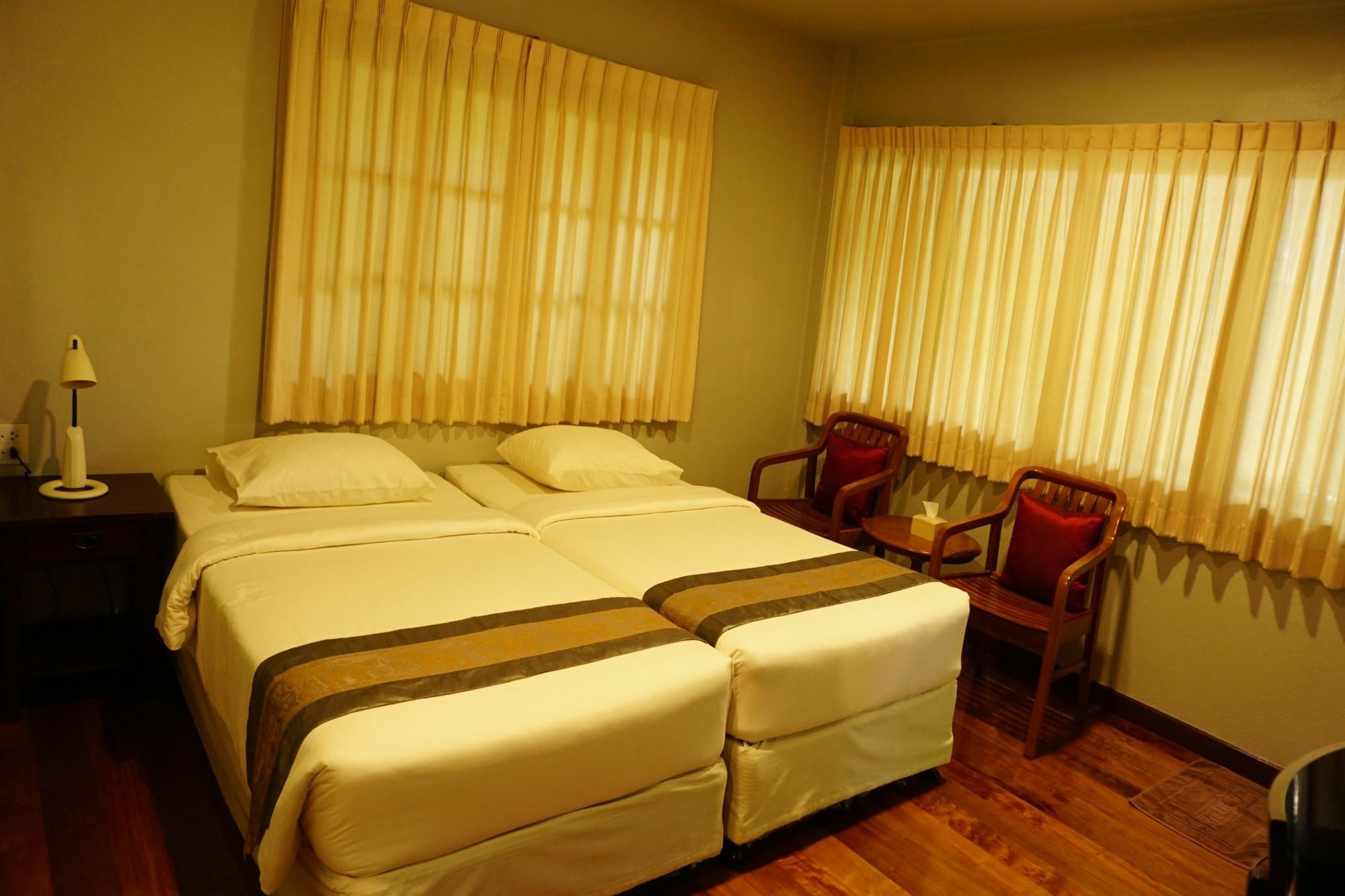 Baan Klang Aow Beach Resort Ban Krut  Εξωτερικό φωτογραφία